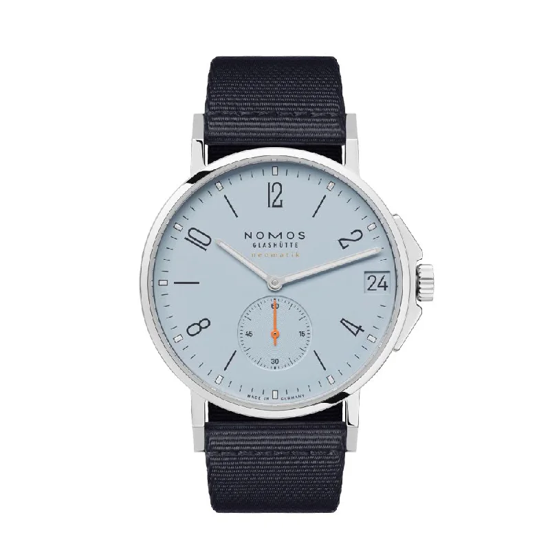 pocket-square pairings-Ahoi Neomatik 38mm - Date Sky on Leather Strap