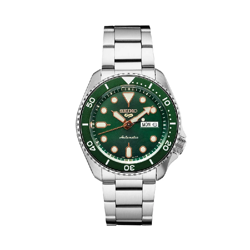 men's field watches with silicone straps -SRPD63 5 Sports 43.5mm - Green on Bracelet