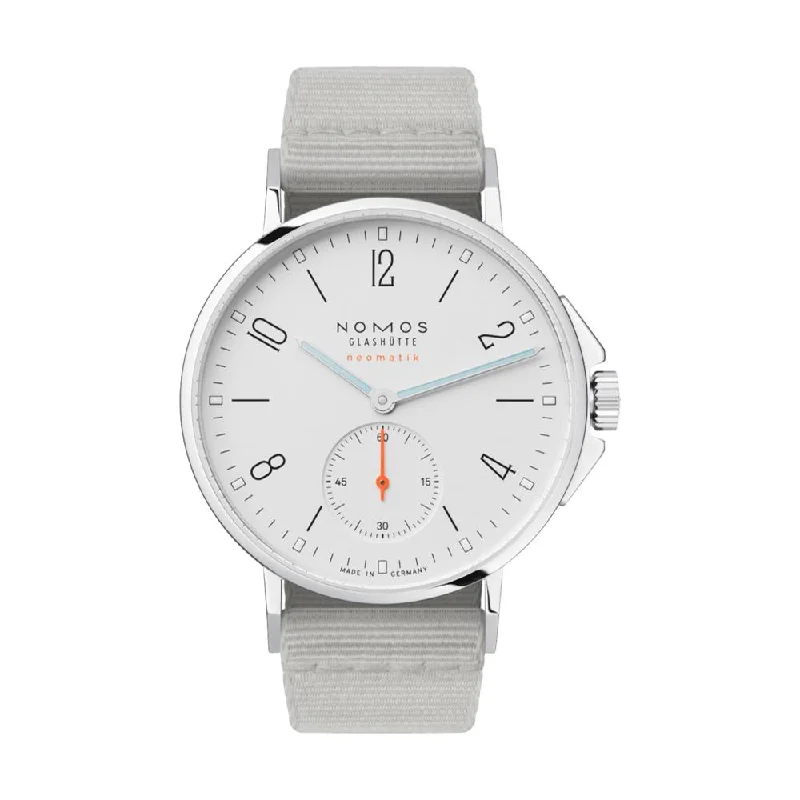 men's pilot watches with dual time zone style design -Ahoi Neomatik 36mm White