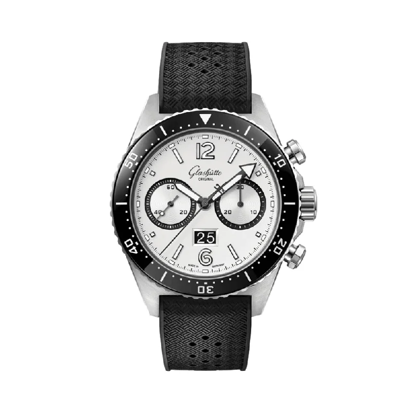men's GMT watches with hand-wound style design -SeaQ Chronograph Galvanized 43.2mm - Silver on Rubber Strap men's GMT watches with hand-wound style design -SeaQ Chronograph Galvanized 43.2mm - Silver on Rubber Strap