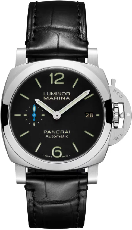 men's mechanical watches with quartz display function -Panerai Luminor Quaranta