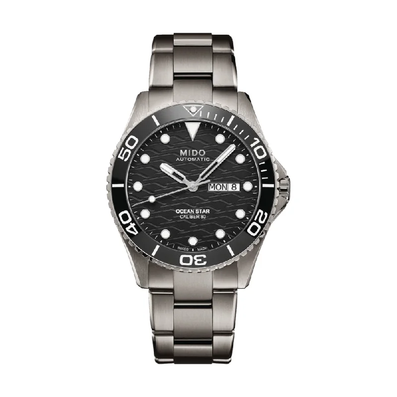 men's pilot watches with concave design -Ocean Star 200C Titanium