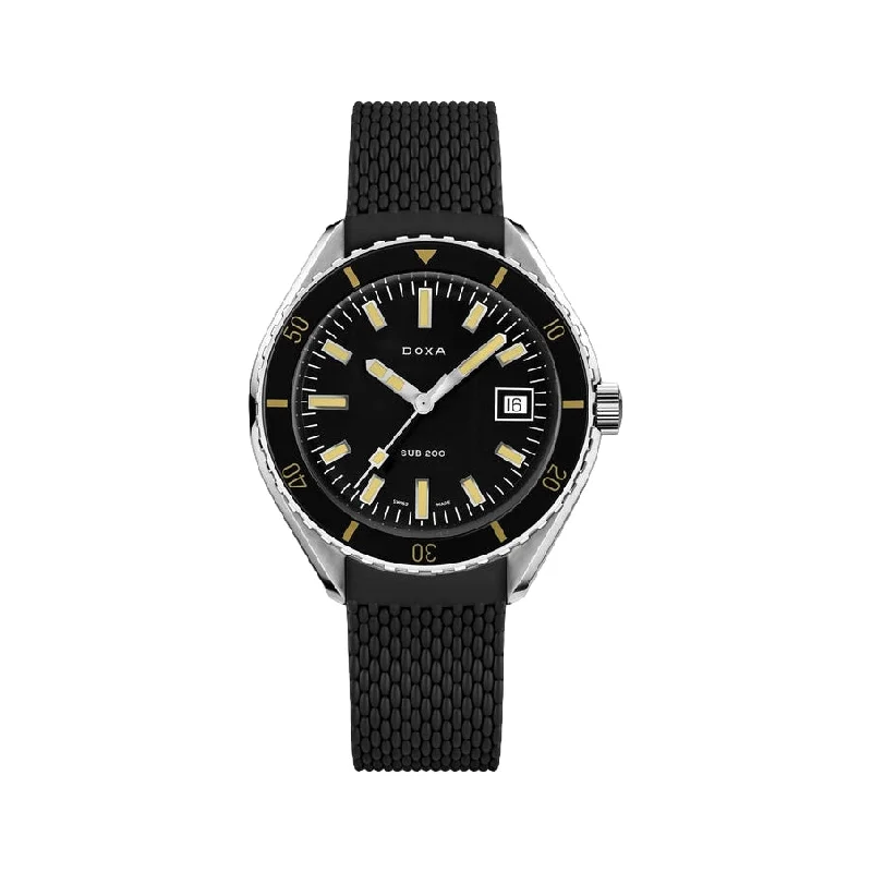 men's pilot watches for kayaking -Sub 200 Sharkhunter Black Dial on Rubber Strap, 42mm