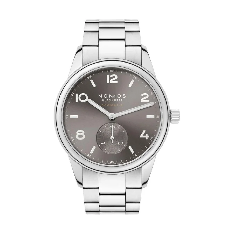 men's chronograph watches with alarm style design -Club Sport Neomatik 39mm - Smoke on Bracelet men's chronograph watches with alarm style design -Club Sport Neomatik 39mm - Smoke on Bracelet