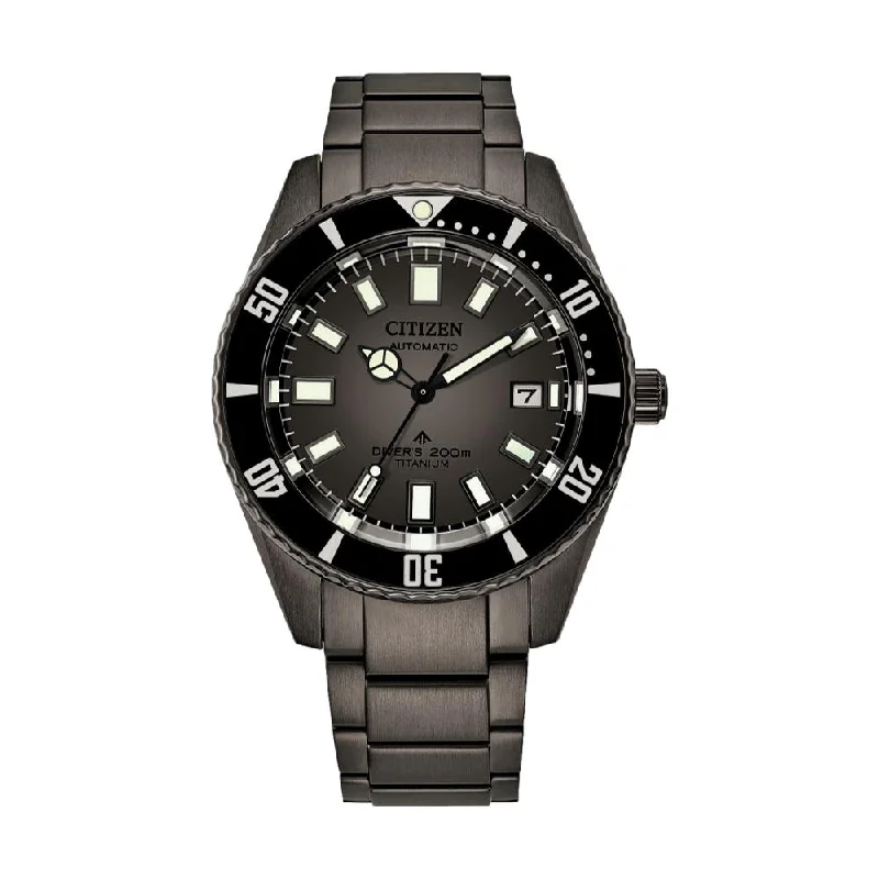 men's pilot watches with glow-in-the-dark design -Promaster Dive Automatic Black Titanium