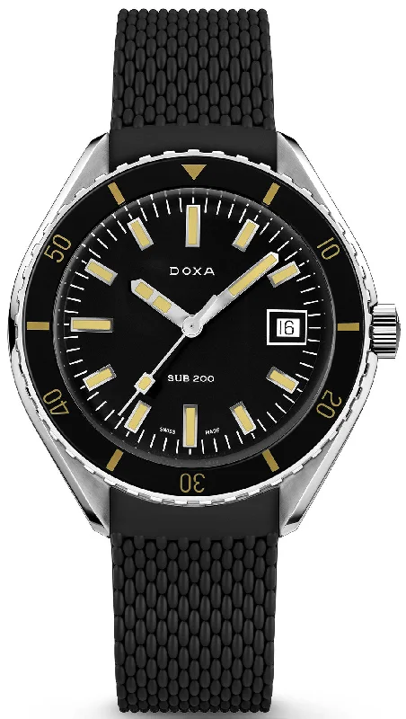 men's mechanical watches with day display function -Doxa Sub 200 Sharkhunter Rubber