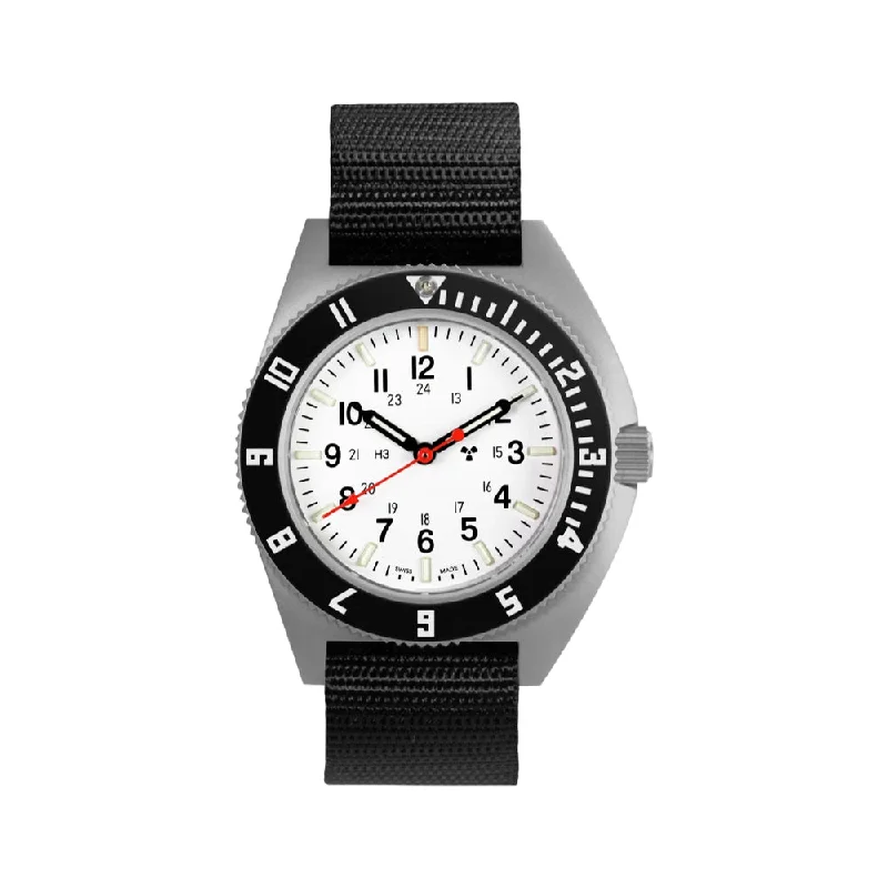 men's pilot watches with special edition style design -Steel Navigator SSNAV 41mm Arctic Edition