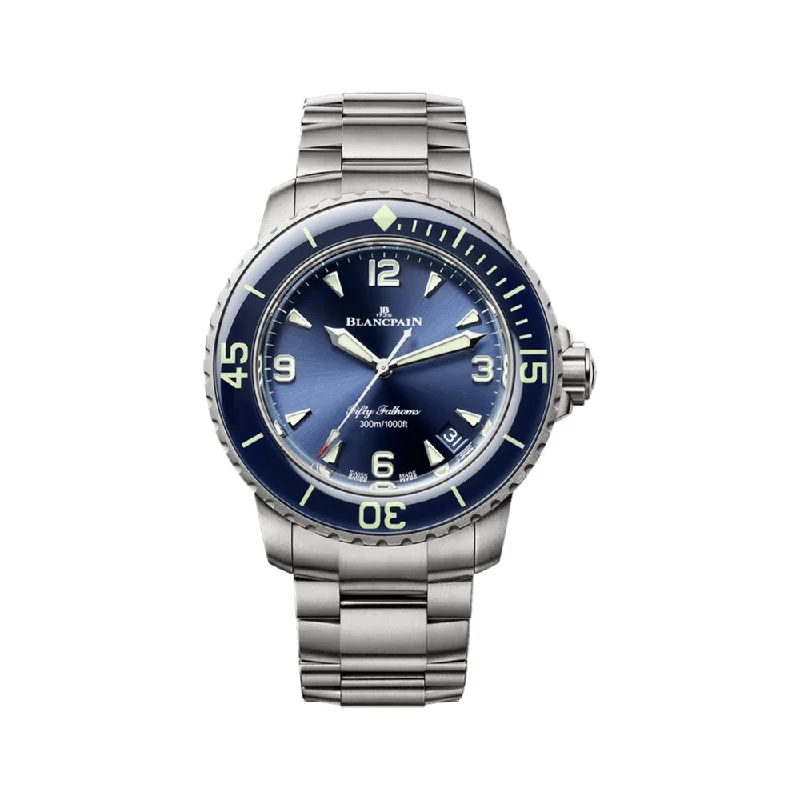 men's GMT watches for military personnel -Fifty Fathoms Automatique Titanium 42.3mm - Blue on Bracelet
