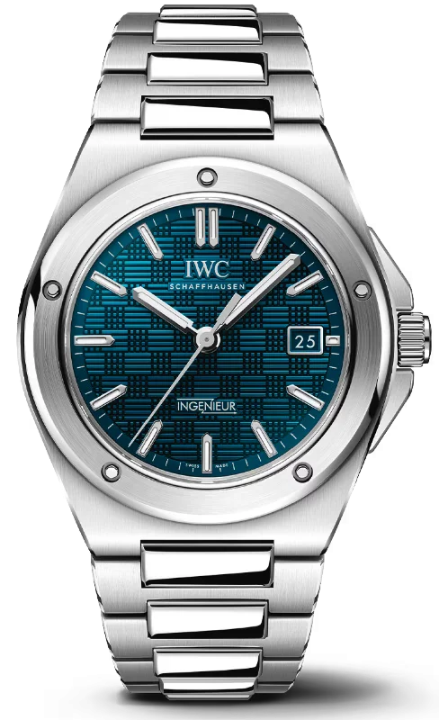 men's mechanical watches with solar design -IWC Ingenieur Automatic 40 Green