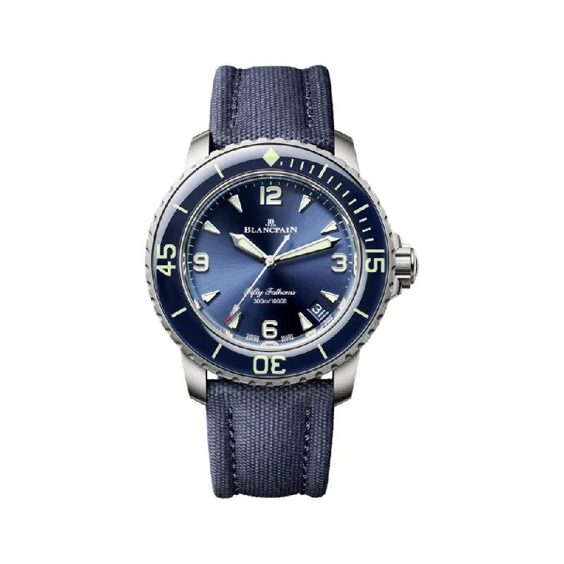 men's chronograph watches with minimalist design -Fifty Fathoms Automatique Titanium 42.3mm - Blue on Sail-canvas Strap men's chronograph watches with minimalist design -Fifty Fathoms Automatique Titanium 42.3mm - Blue on Sail-canvas Strap