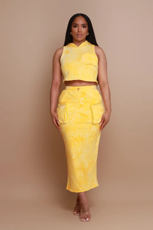 Be My Date Cropped Cargo Skirt Set - Yellow