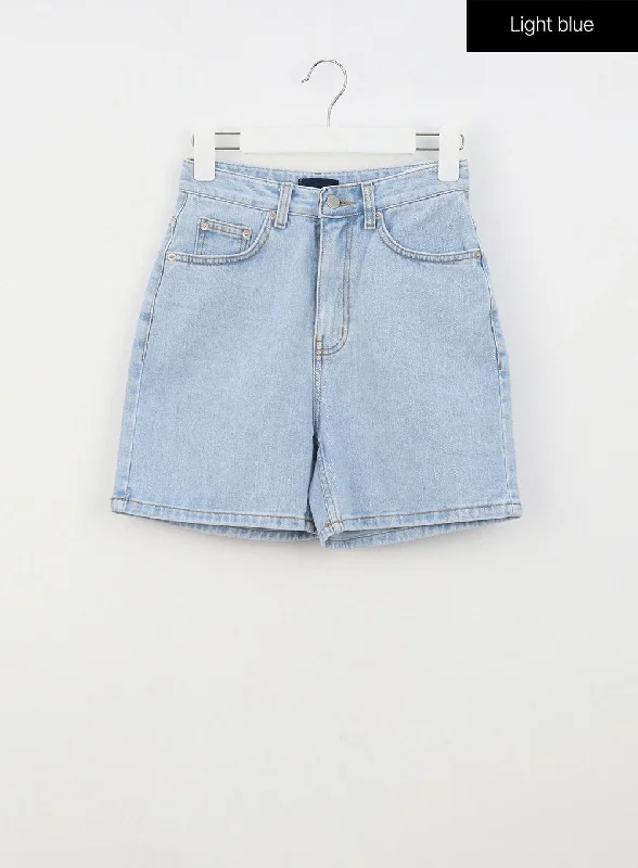 light-blue-denim-shorts-ou312