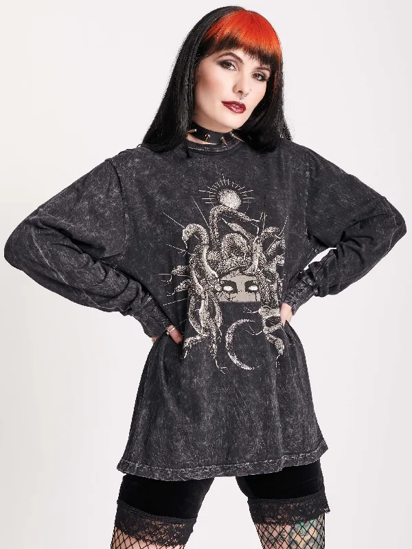 mineral-wash-medusa-long-sleeve-plus